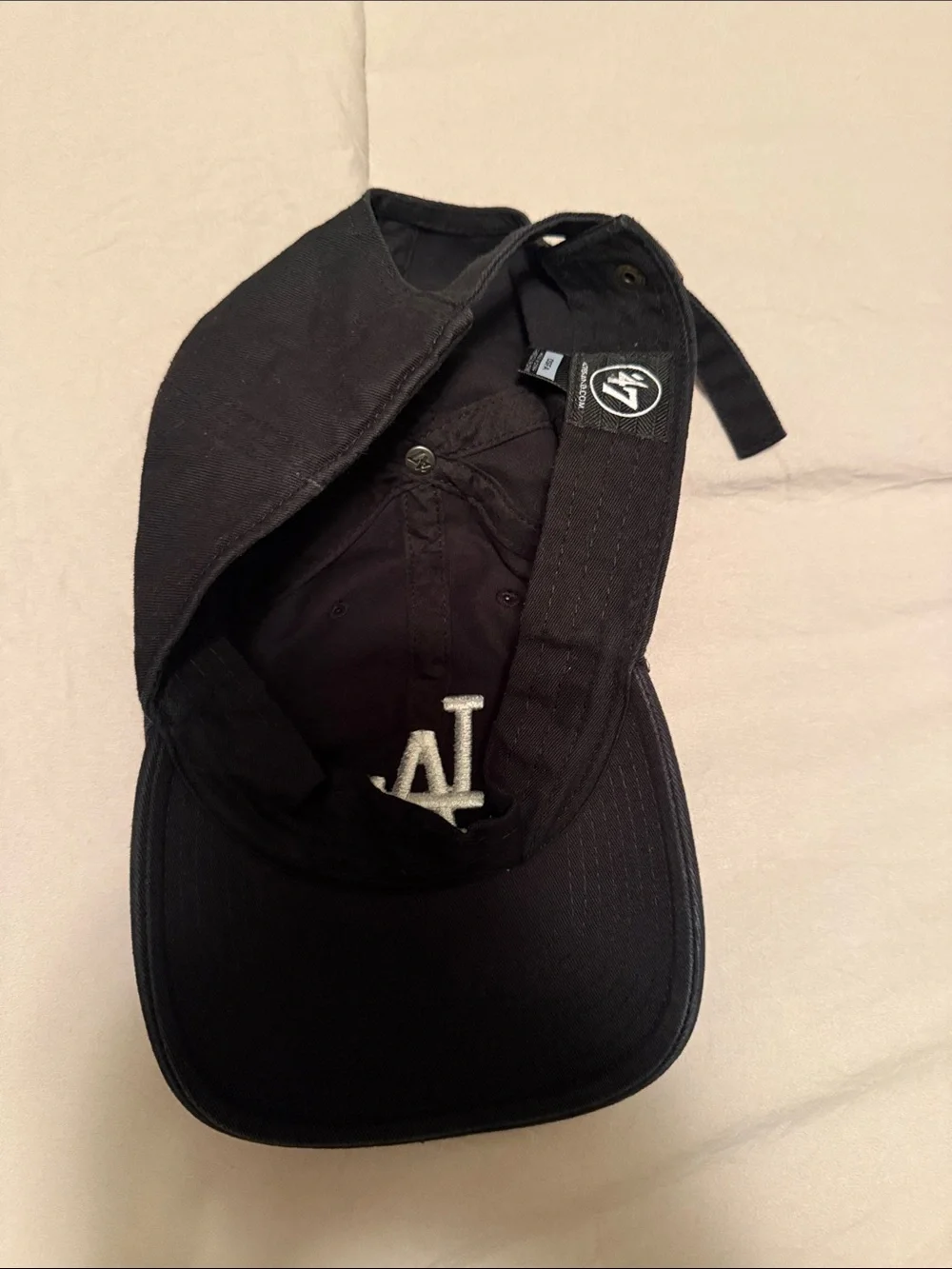 Black Baseball Cap with LA Logo